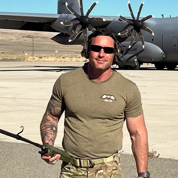 Meet your Posher, Brian - Picture 1 of 1